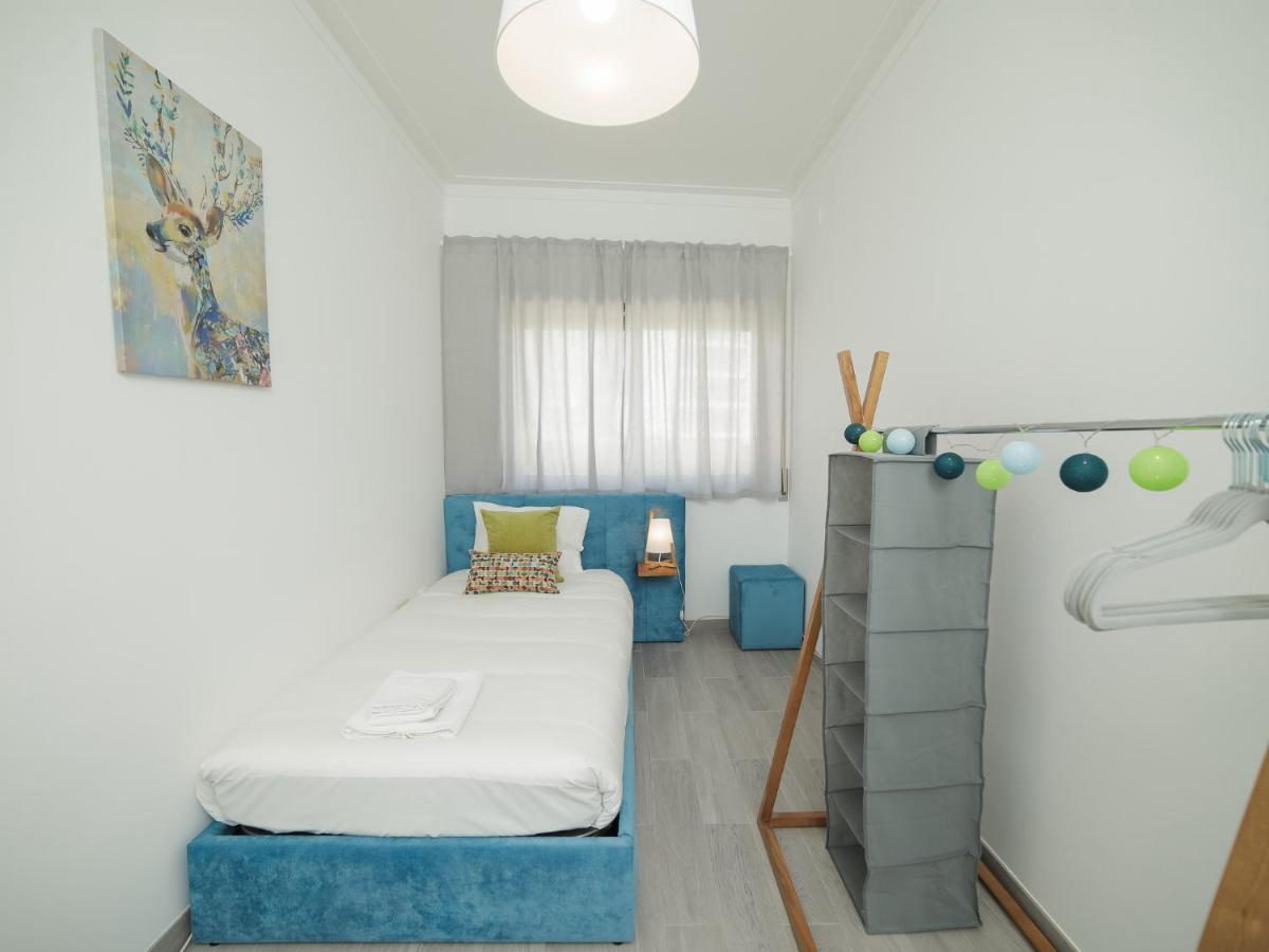 OPORTO GUEST Isac Garden w/ Parking Appartement Vila Nova de Gaia Buitenkant foto