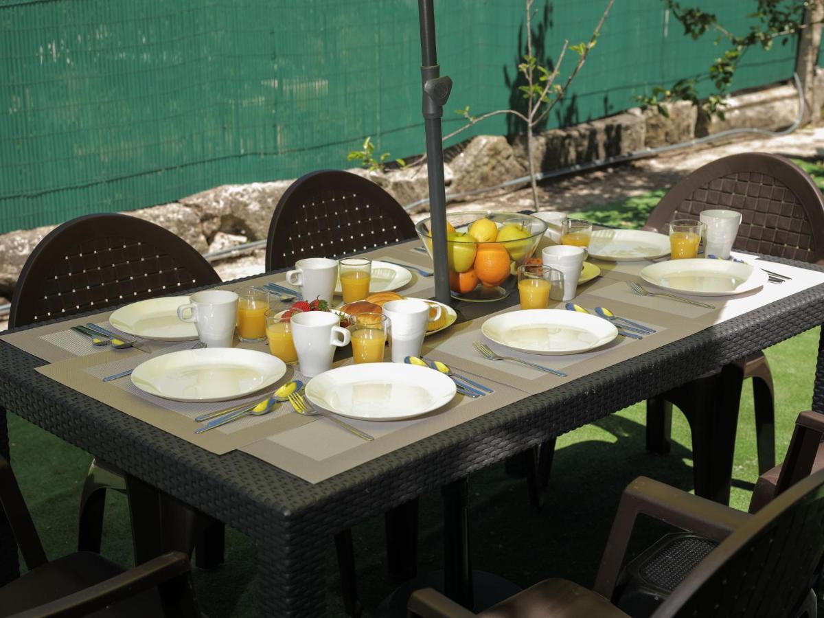 OPORTO GUEST Isac Garden w/ Parking Appartement Vila Nova de Gaia Buitenkant foto