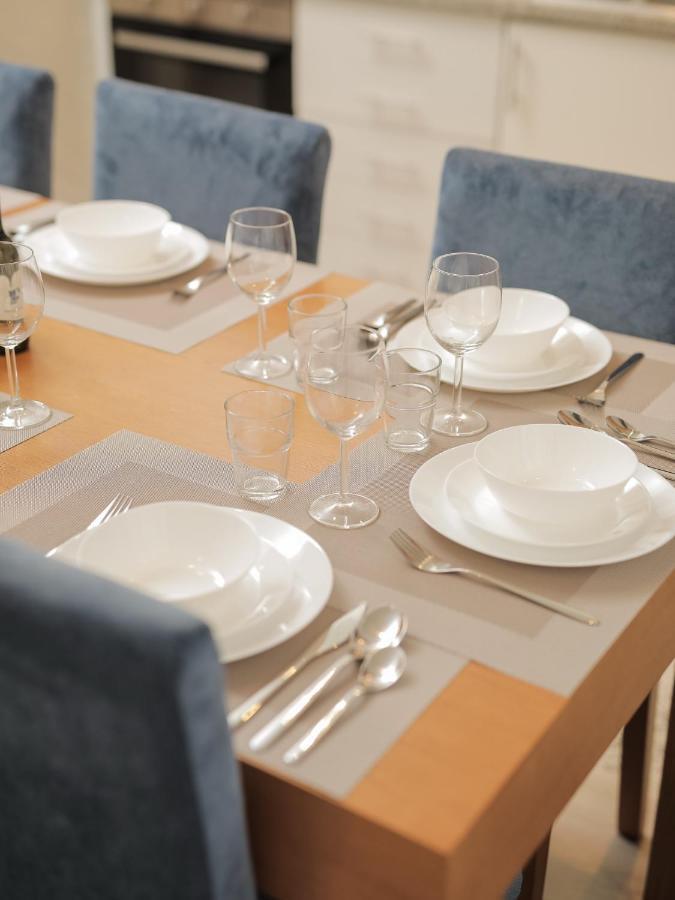 OPORTO GUEST Isac Garden w/ Parking Appartement Vila Nova de Gaia Buitenkant foto